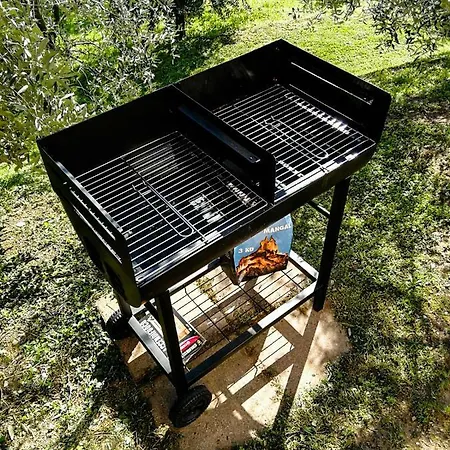 Il Medeghino شقة